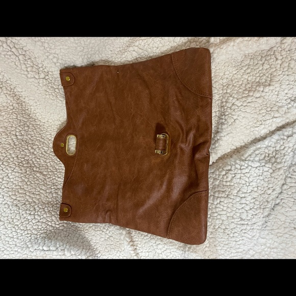 Tan and gold fashion handbag - Picture 3 of 3